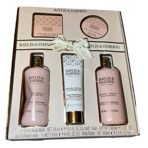 Baylis & Harding Jojoba, Vanilla & Almond Oil Gift Set Collection England